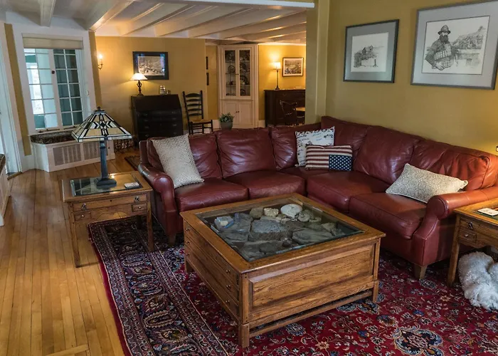 Antique1242 British Bed & Breakfast